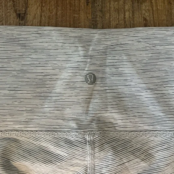 lululemon athletica Gray Leggings for Active Comfort - Picture 3 of 5